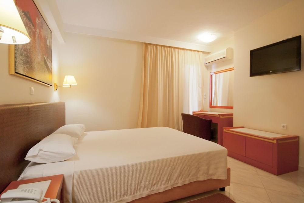 Liberty Hotel Ретимно Екстериор снимка