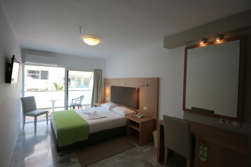 Liberty Hotel Ретимно Екстериор снимка
