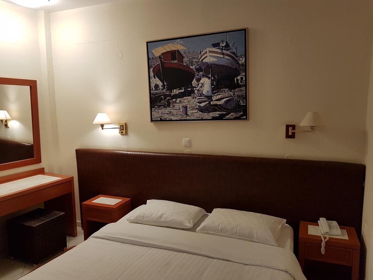Liberty Hotel Ретимно Екстериор снимка