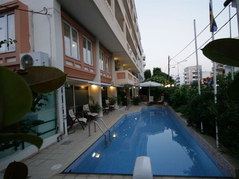 Liberty Hotel Ретимно Екстериор снимка